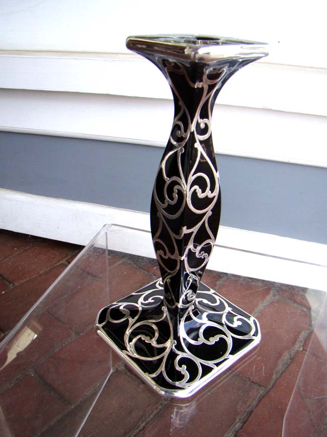 A fine and rare pair of Silver overlay black glass ART DECO candlesticks circa 1910 — image 3